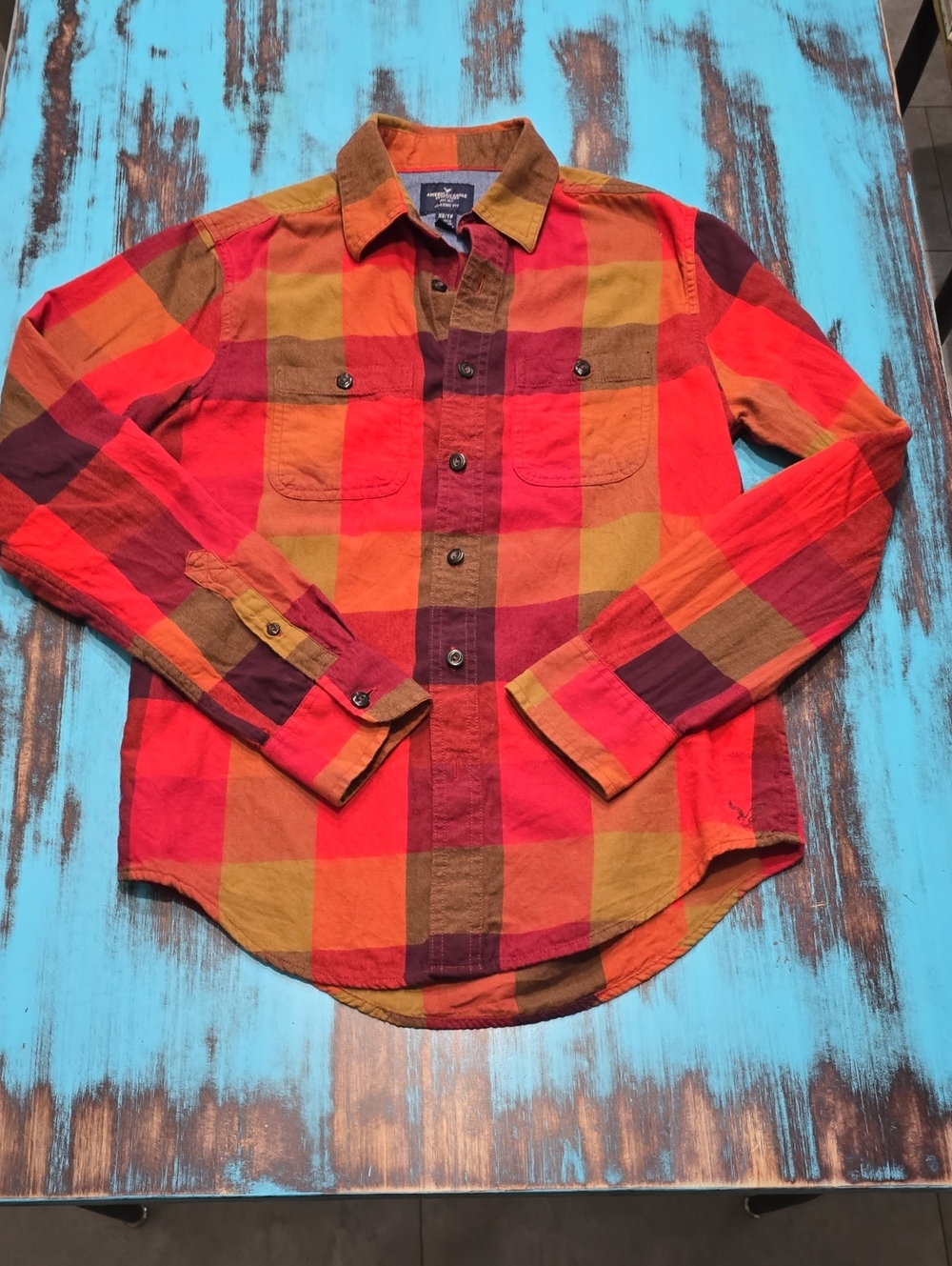 American Eagle Outfitters Red, Orange & Brown Plaid Button-Down Shirt